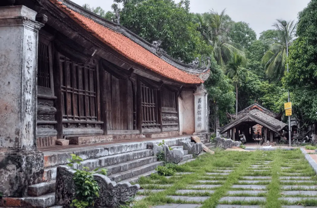 Kh&aacute;m ph&aacute; Ch&ugrave;a Thầy H&agrave; Nội: Di t&iacute;ch kiến tr&uacute;c nghệ thuật độc đ&aacute;o 5