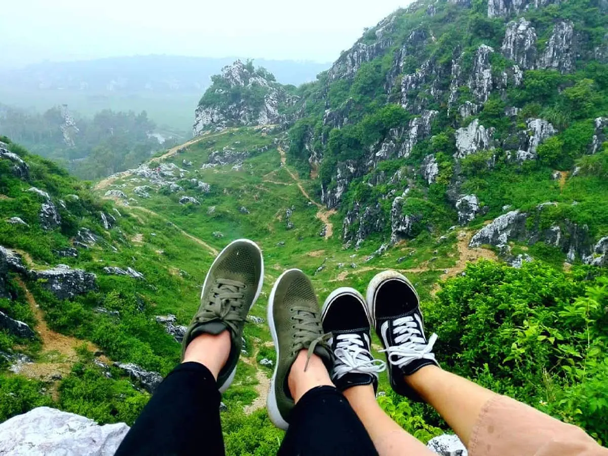 Kinh nghiệm tham quan n&uacute;i Trầm Chương Mỹ 's&aacute;t n&aacute;ch' H&agrave; Nội 8
