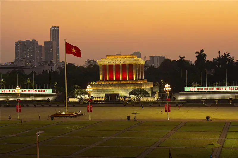 Kinh nghiệm thăm viếng Lăng Chủ tịch Hồ Ch&iacute; Minh 11
