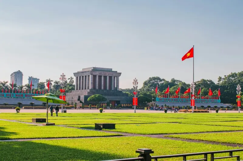 Kinh nghiệm thăm viếng Lăng Chủ tịch Hồ Ch&iacute; Minh 4