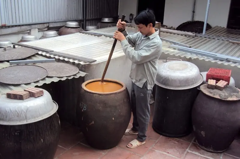 Men theo ng&otilde; nhỏ về L&agrave;ng Cự Đ&agrave; h&aacute;t kh&uacute;c b&igrave;nh y&ecirc;n 7