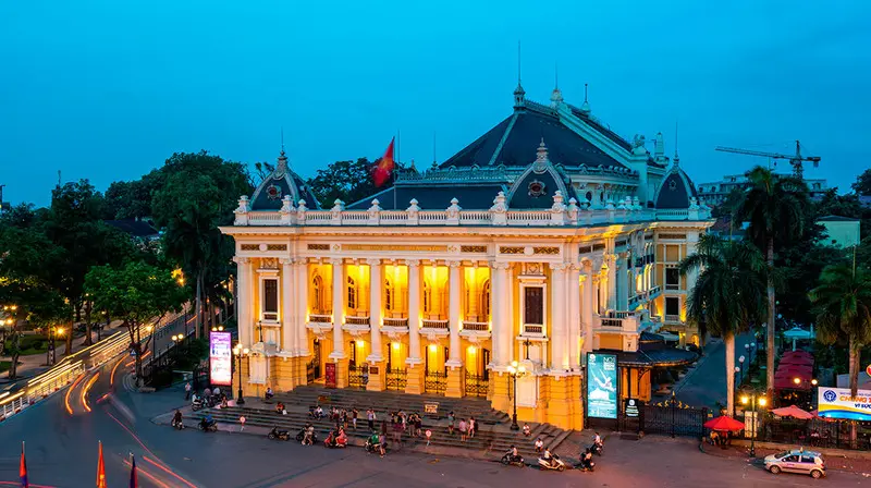 Nh&agrave; h&aacute;t Lớn H&agrave; Nội: Giao điểm trăm năm giữa văn nghệ v&agrave; kiến tr&uacute;c 13