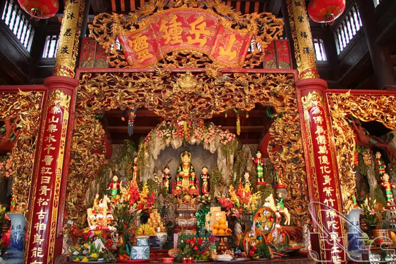 Tham quan Phủ T&acirc;y Hồ linh thi&ecirc;ng giữa l&ograve;ng thủ đ&ocirc; 10