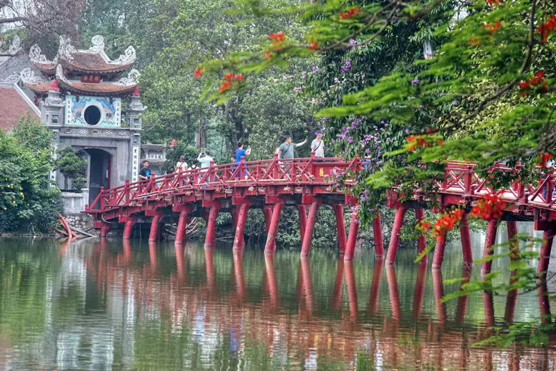 Top 10 di t&iacute;ch lịch sử ở H&agrave; Nội khắc họa chiều d&agrave;i ng&agrave;n năm văn hiến 6