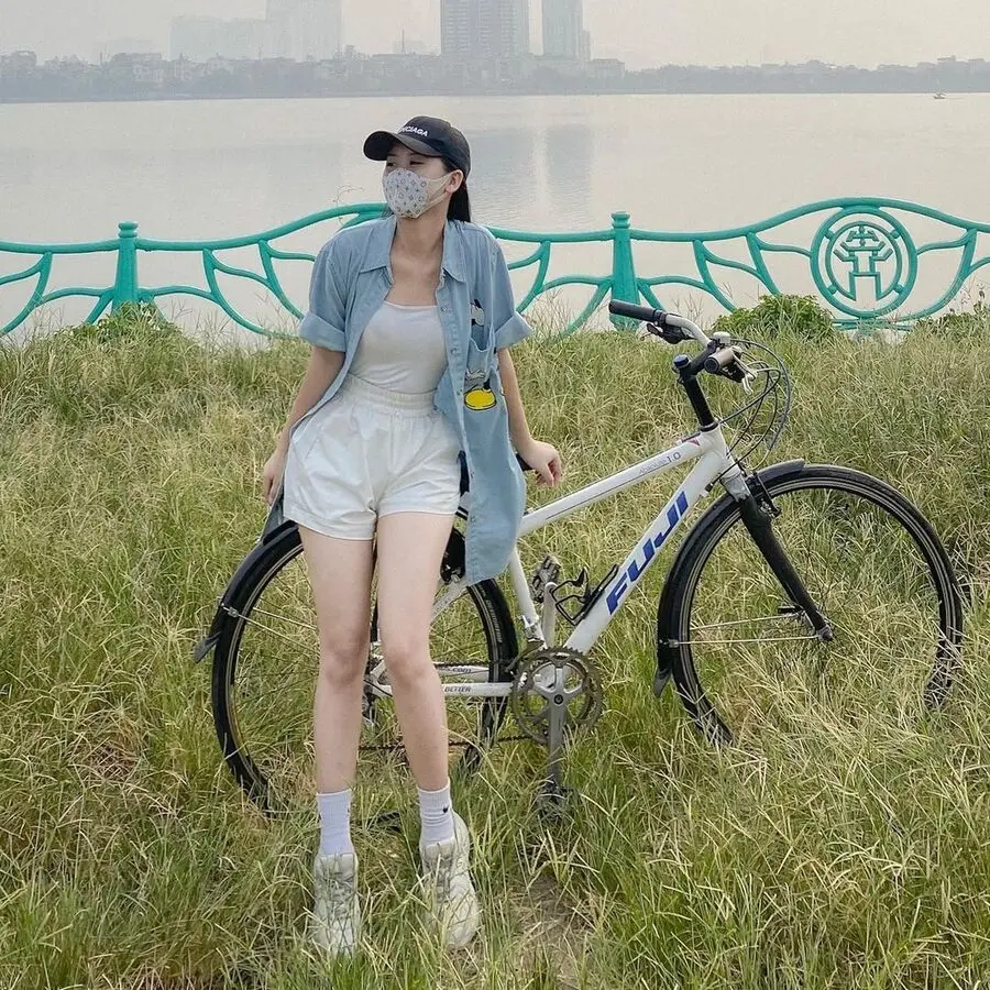 Trải nghiệm Đạp xe ngắm cảnh hồ T&acirc;y cực chill tại H&agrave; Nội 5