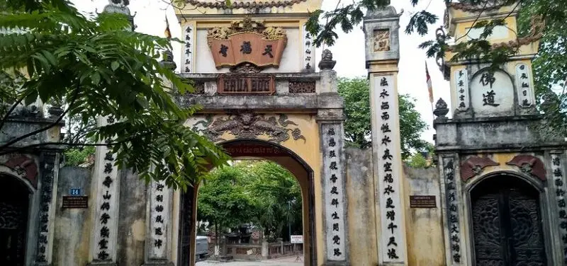 Về Ch&ugrave;a Bộc m&agrave; nghe thắng t&iacute;ch Đống Đa oai h&ugrave;ng 2