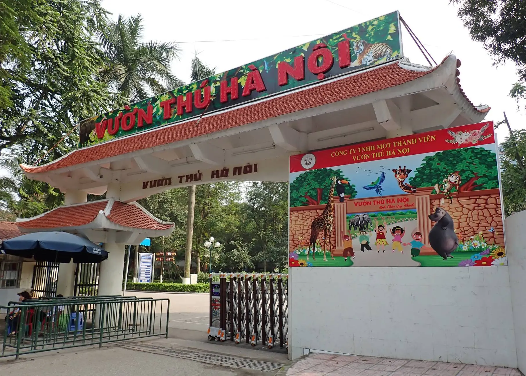Vườn b&aacute;ch th&uacute; H&agrave; Nội, điểm tham quan xanh ng&aacute;t giữa thủ đ&ocirc; 2