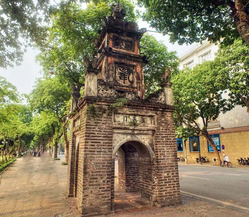 Tháp Hòa Phong, dấu tích lịch sử trăm năm còn mãi cùng thủ đô