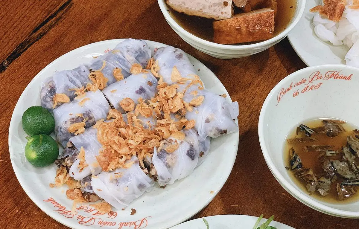 Bánh cuốn Bà Hoành, hàng ăn ngót nghét trăm năm tuổi giữa lòng thủ đô