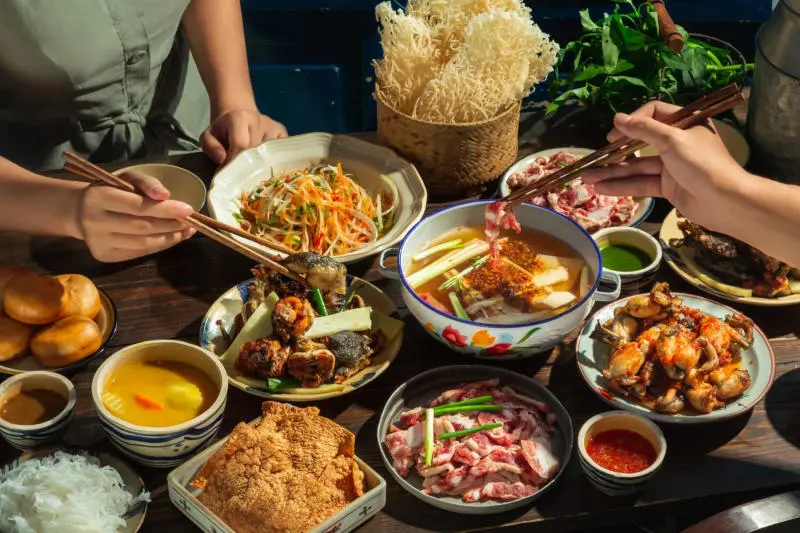 10 nh&agrave; h&agrave;ng ngon H&agrave; Nội nổi tiếng nhất định phải thử một lần 2