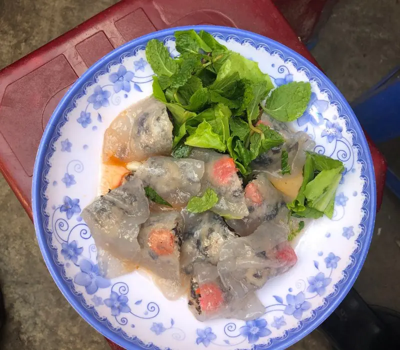 11 quán bánh bột lọc Hà Nội ngon quên lối về 5