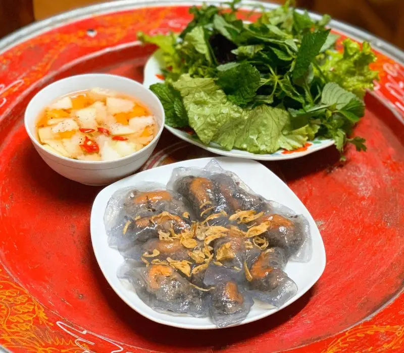 11 quán bánh bột lọc Hà Nội ngon quên lối về 2