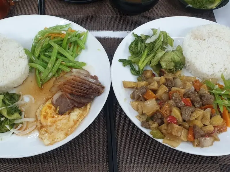 13 qu&aacute;n ăn trưa H&agrave; Nội: Từ nh&agrave; h&agrave;ng sang trọng đến b&igrave;nh d&acirc;n 12