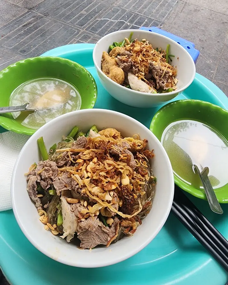 9 quán bánh đa trộn Hà Nội hấp dẫn tín đồ ẩm thực 3