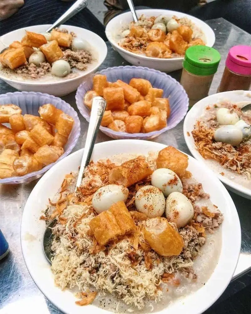9 qu&aacute;n ch&aacute;o sườn H&agrave; Nội thu h&uacute;t t&iacute;n đồ s&agrave;nh ăn 7