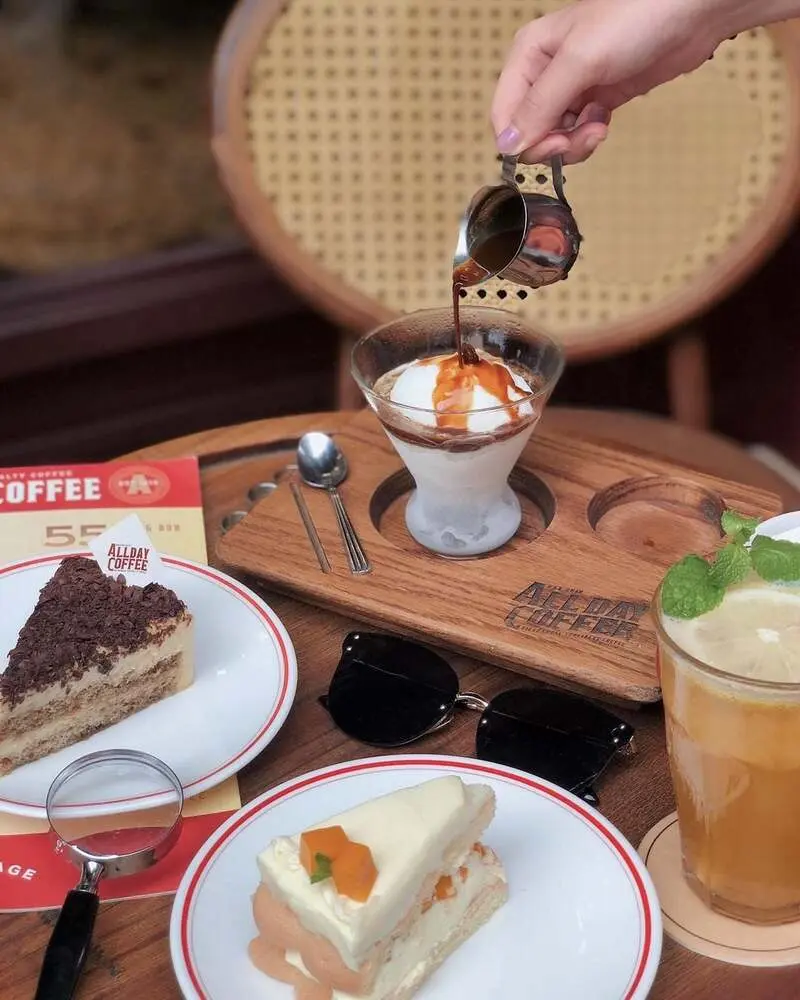 All Day Coffee, mảng m&agrave;u đậm chất &Acirc;u giữa l&ograve;ng thủ đ&ocirc; 4