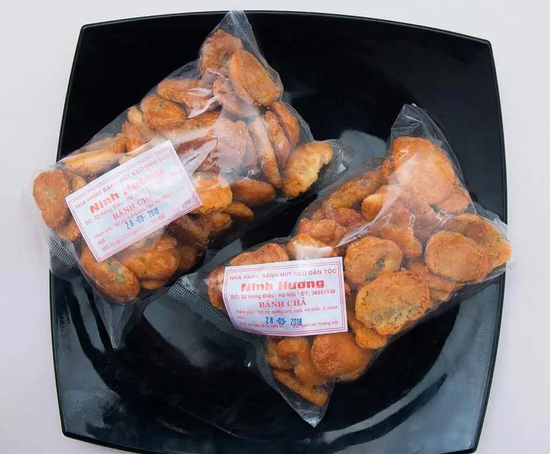 B&aacute;nh chả H&agrave; Nội, m&oacute;n ăn đặc sản đậm đ&agrave; hương vị H&agrave; th&agrave;nh 7