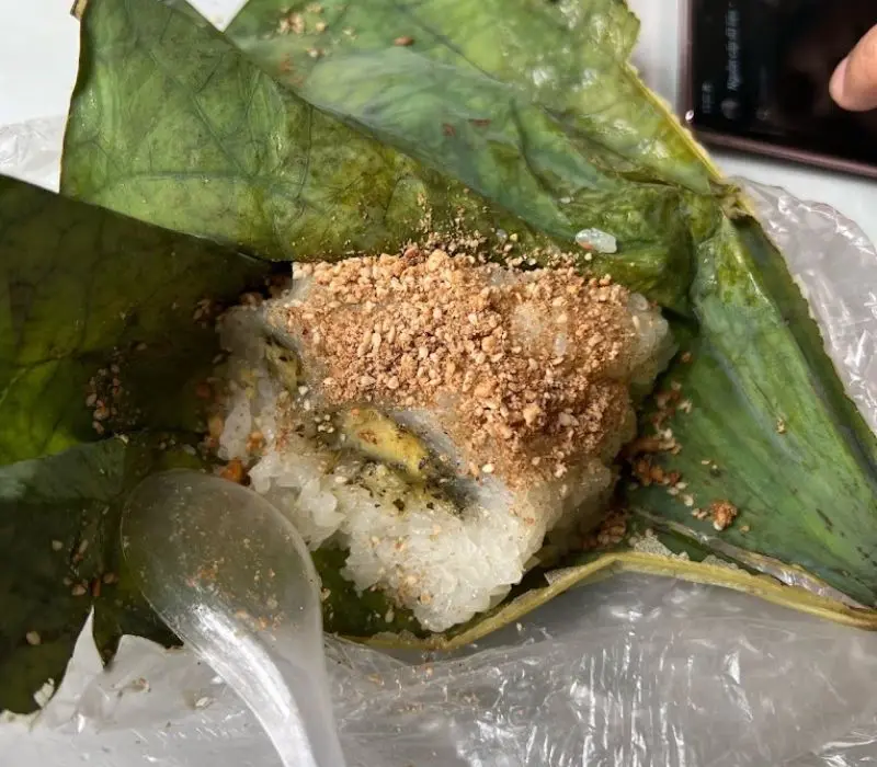 B&aacute;nh kh&uacute;c C&ocirc; Lan, hương vị truyền thống hơn 60 vang danh 3