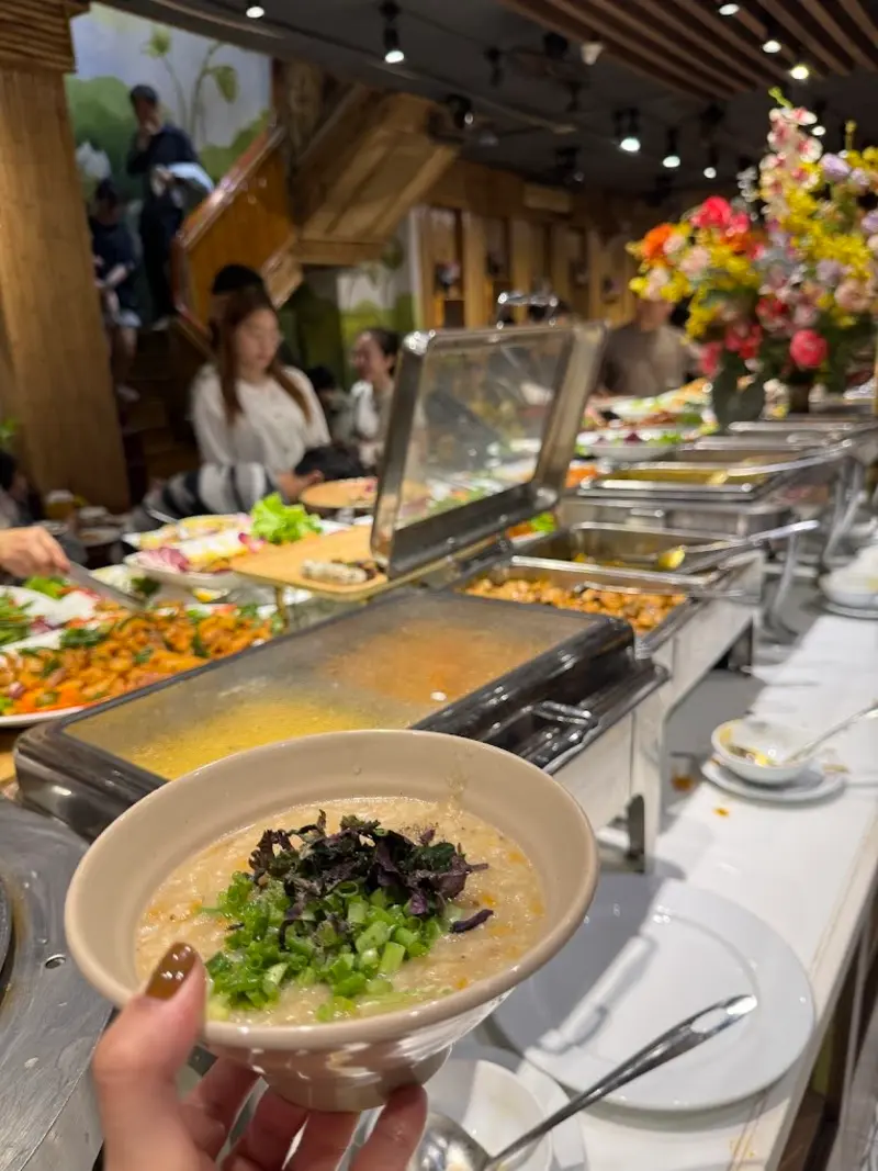 Buffet Chay Hương Thiền Hà Nội mang hương vị thanh đạm tròn đầy 8