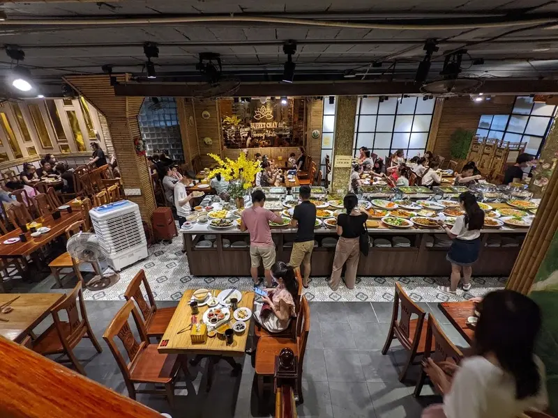 Buffet Chay Hương Thiền Hà Nội mang hương vị thanh đạm tròn đầy 9