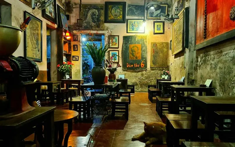 Cafe Cuối Ng&otilde;, nơi gắn kết những t&acirc;m hồn y&ecirc;u nhạc Trịnh 3