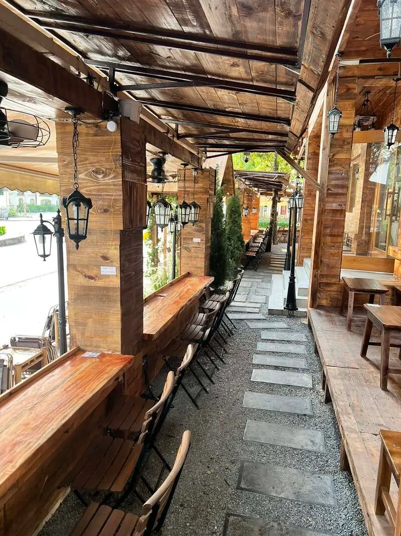 Cuối tuần thư gi&atilde;n tại Cheka Cafe y&ecirc;n b&igrave;nh giữa l&ograve;ng H&agrave; Nội 6