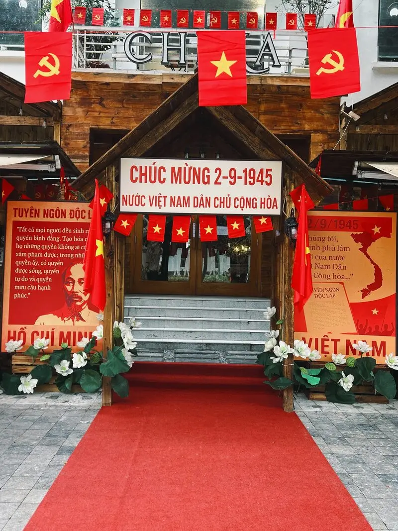 Cuối tuần thư gi&atilde;n tại Cheka Cafe y&ecirc;n b&igrave;nh giữa l&ograve;ng H&agrave; Nội 3