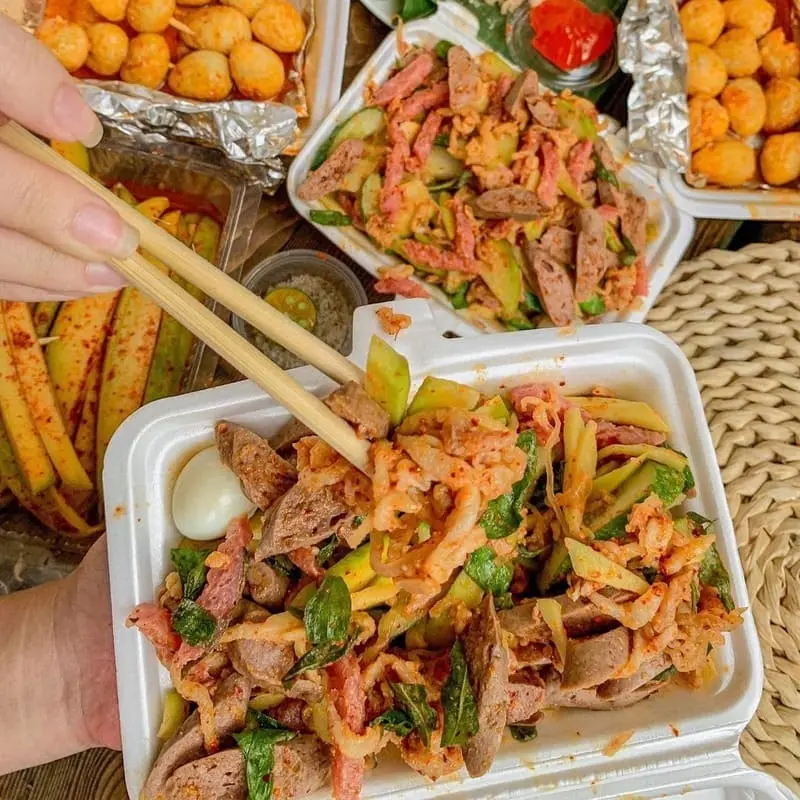 Đi t&igrave;m 7 qu&aacute;n tr&eacute; trộn H&agrave; Nội ngon nức tiếng thủ đ&ocirc; 4