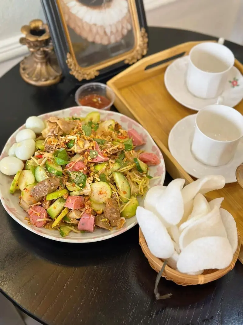 Đi t&igrave;m 7 qu&aacute;n tr&eacute; trộn H&agrave; Nội ngon nức tiếng thủ đ&ocirc; 3