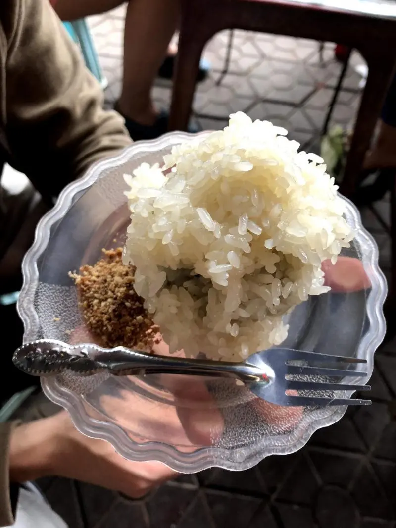 Điểm danh 6 qu&aacute;n x&ocirc;i kh&uacute;c H&agrave; Nội ngon đ&uacute;ng điệu thủ đ&ocirc; 4