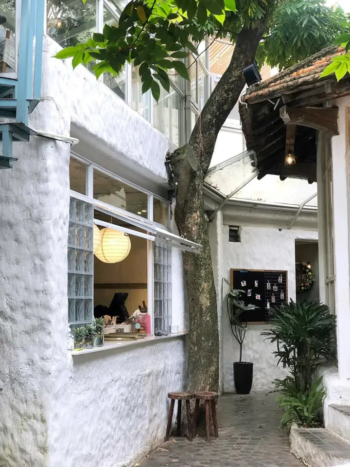 Điểm mặt những qu&aacute;n cafe đẹp H&agrave; Nội với nhiều kh&ocirc;ng gian tuyệt vời 25