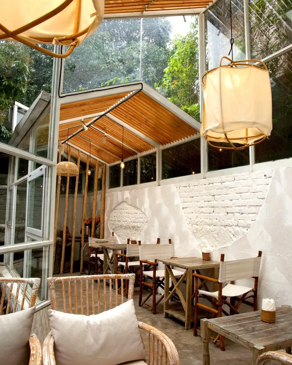 Điểm mặt những qu&aacute;n cafe đẹp H&agrave; Nội với nhiều kh&ocirc;ng gian tuyệt vời 27