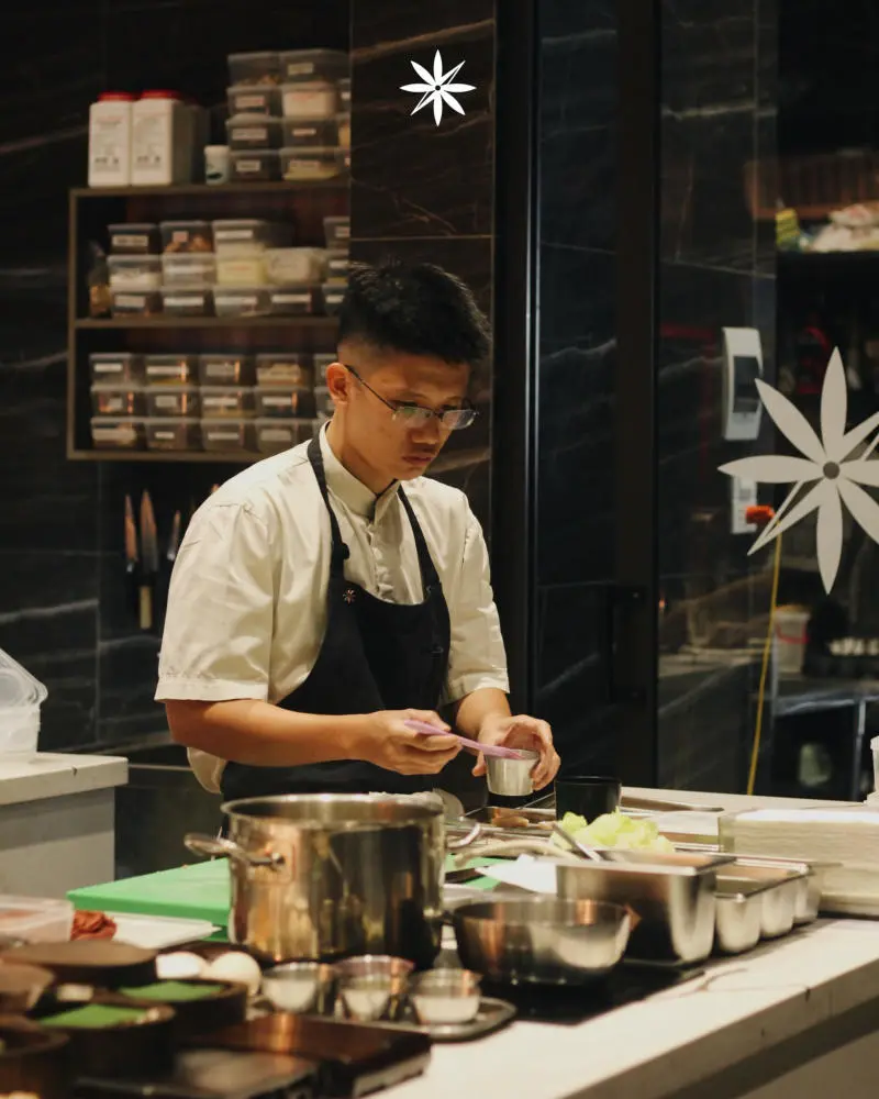 Gia Restaurant, thi&ecirc;n đường ẩm thực ph&iacute;a sau c&aacute;nh cửa 6