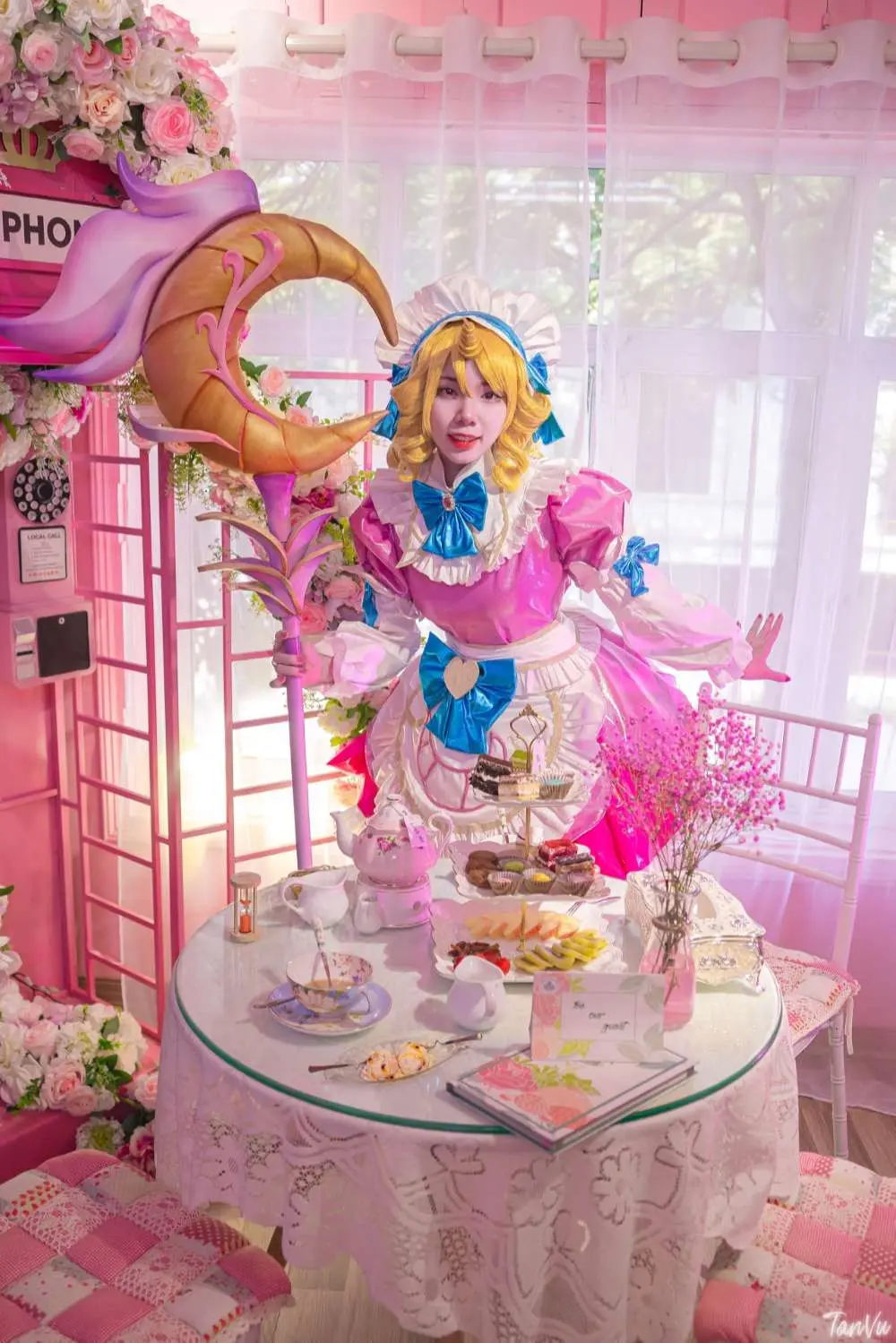 H&oacute;a th&acirc;n th&agrave;nh n&agrave;ng thơ giữa chốn mơ tại Five O'clock Tea 8