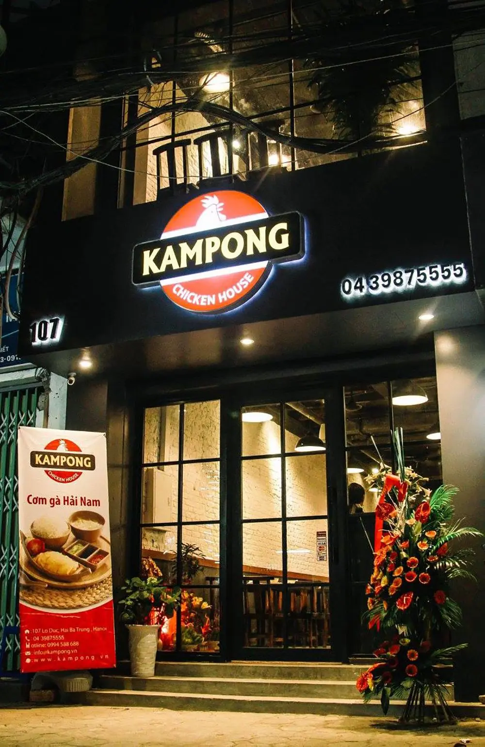 Kampong Chicken House - Nh&agrave; h&agrave;ng Singapore chuẩn vị 2