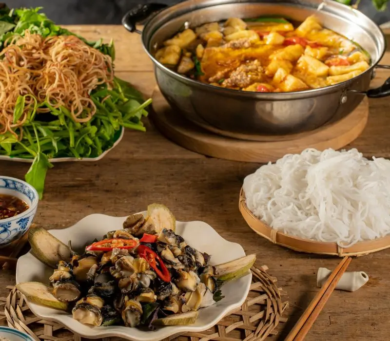 Kh&aacute;m ph&aacute; 12 qu&aacute;n ăn ngon Cầu Giấy chất lượng, gi&aacute; cả phải chăng 5