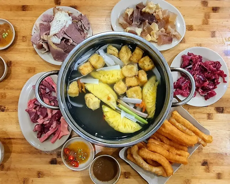 Lưu ngay 15 qu&aacute;n lẩu b&ograve; nh&uacute;ng giấm ngon nức tiếng H&agrave; Th&agrave;nh 7