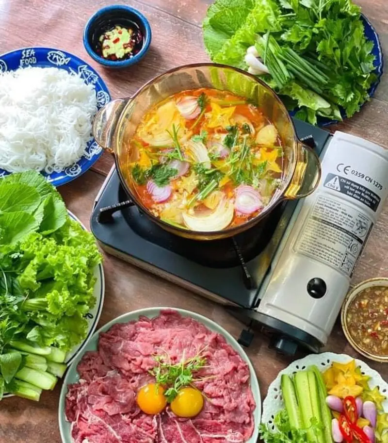 Lưu ngay 15 qu&aacute;n lẩu b&ograve; nh&uacute;ng giấm ngon nức tiếng H&agrave; Th&agrave;nh 4