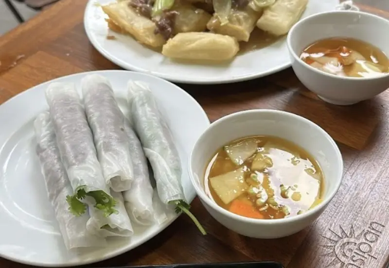 Lưu ngay top 14 qu&aacute;n phở cuốn H&agrave; Nội nổi tiếng, chuẩn vị Bắc 12