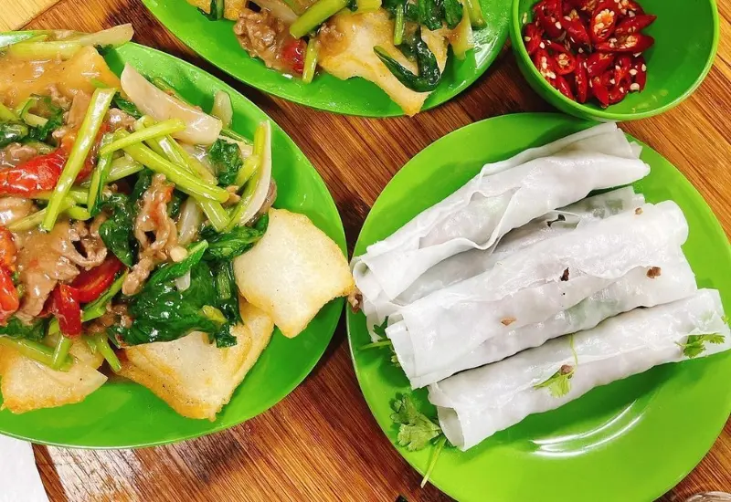 Lưu ngay top 14 qu&aacute;n phở cuốn H&agrave; Nội nổi tiếng, chuẩn vị Bắc 11