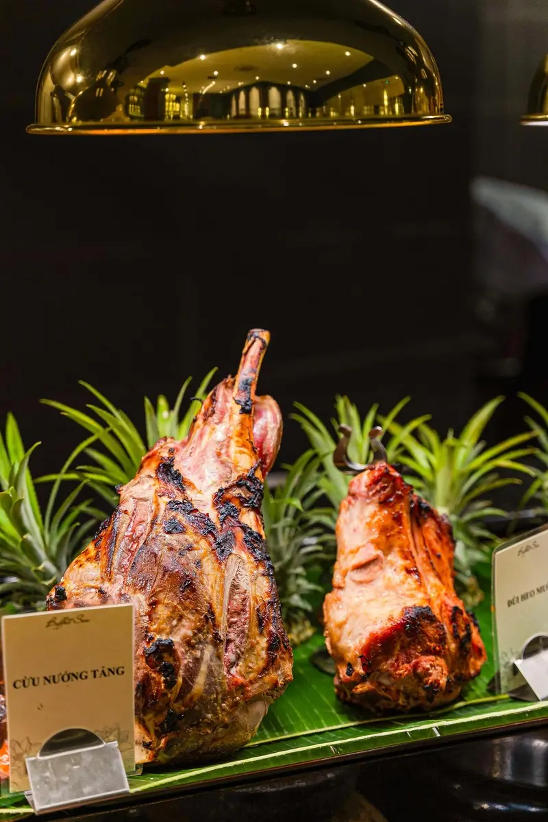 Maison Sen Buffet: Tinh hoa ẩm thực của giới s&agrave;nh điệu thủ đ&ocirc; 7