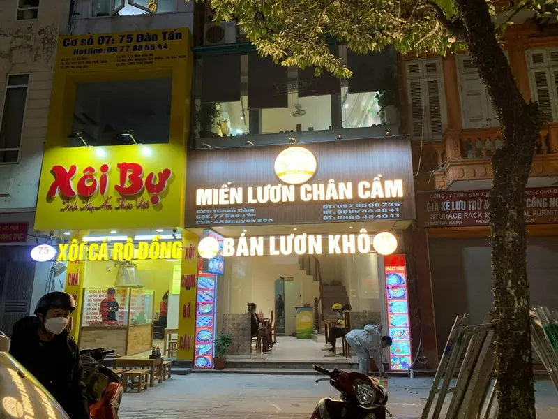 Miến Lươn Ch&acirc;n Cầm H&agrave; Nội: Hơi ấm phố cổ trong từng sợi miến 2