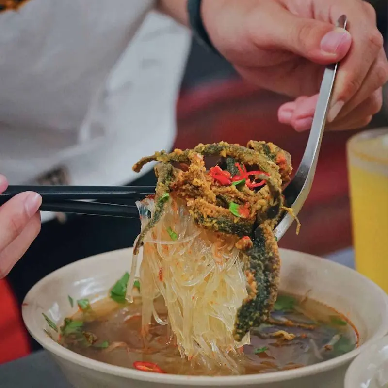 Miến lươn Đ&ocirc;ng Thịnh nh&agrave; h&agrave;ng Michelin chuy&ecirc;n menu m&oacute;n lươn 8
