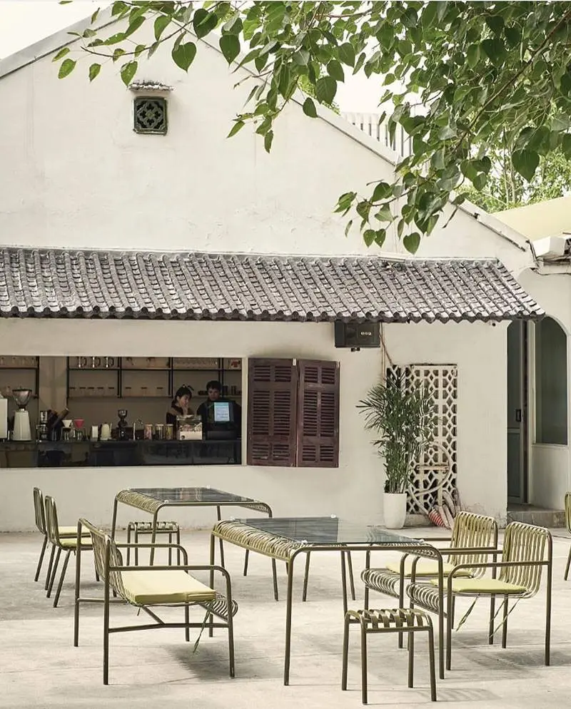 Những tiệm c&agrave; ph&ecirc; ở H&agrave; Nội với vẻ đẹp &ecirc;m đềm giữa l&ograve;ng thủ đ&ocirc; 11