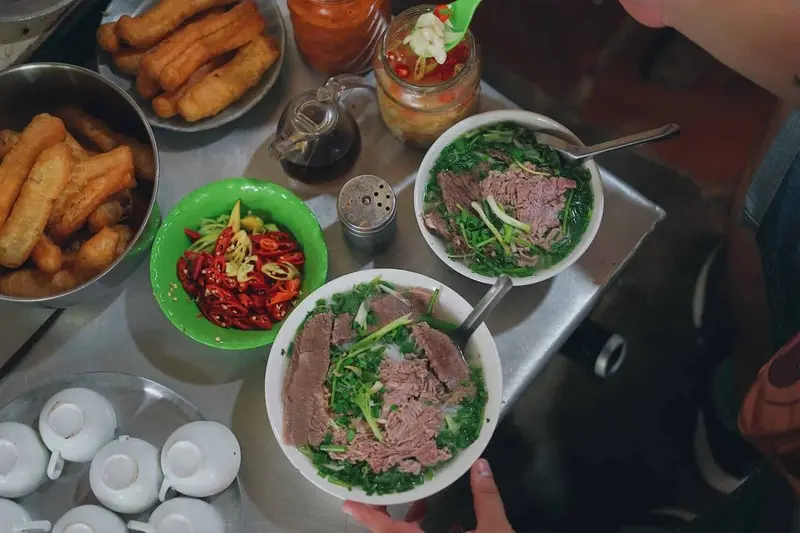 Phở Thìn Bờ Hồ nơi người Hà Nội tìm về để hoài niệm 7