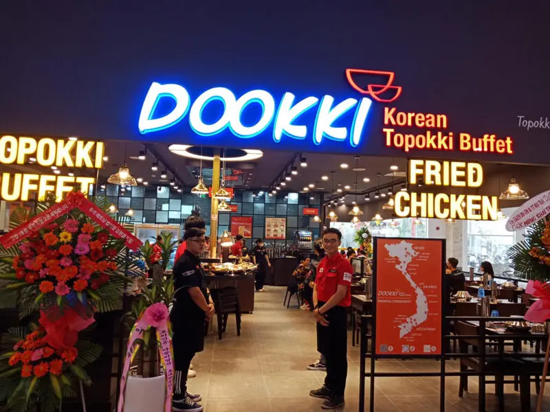Review chuỗi nh&agrave; h&agrave;ng Dookki tại H&agrave; Nội từ A-Z 11