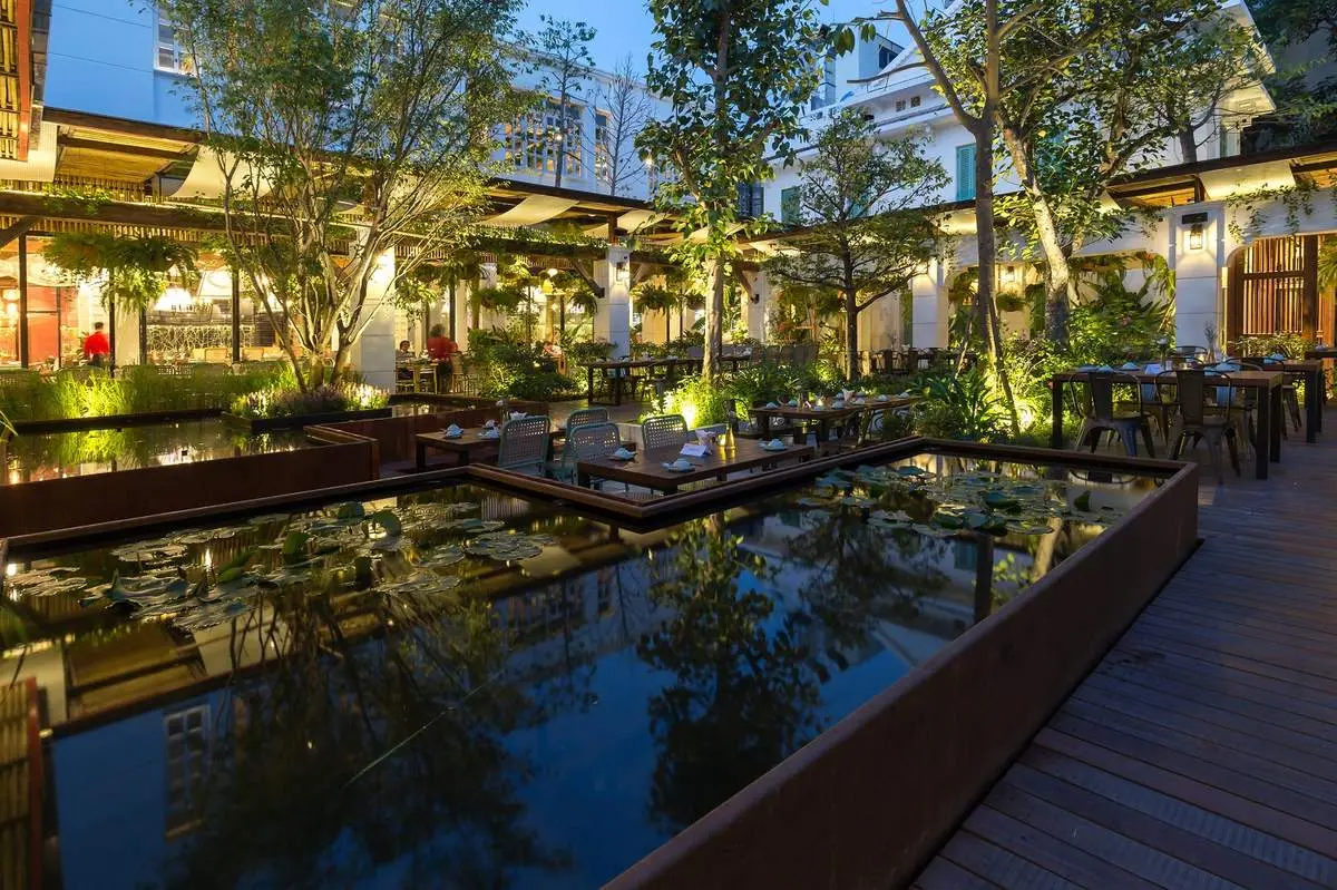 Sự chuyển m&igrave;nh tinh tế, h&agrave;i h&ograve;a giữa truyền thống v&agrave; c&aacute;ch t&acirc;n tại Ngon Garden 9