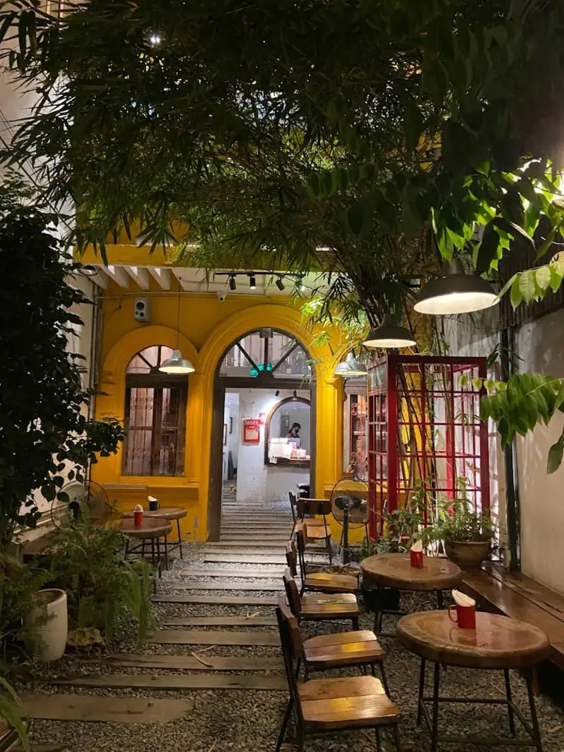 Tiny Post Cafe: Qu&aacute;n c&agrave; ph&ecirc; vintage y&ecirc;n tĩnh giữa l&ograve;ng thủ đ&ocirc; 6