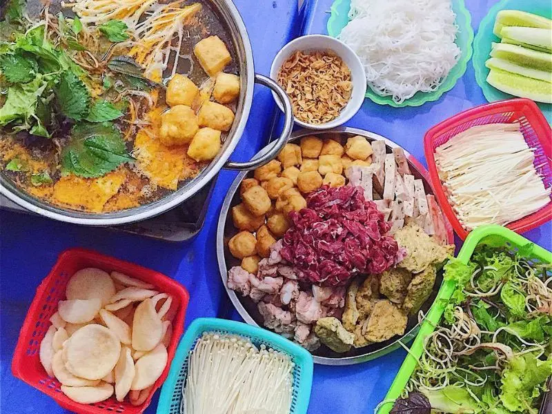 Top 10 qu&aacute;n lẩu ri&ecirc;u cua bắp b&ograve; H&agrave; Nội ngon nhất, ăn l&agrave; ghiền 9