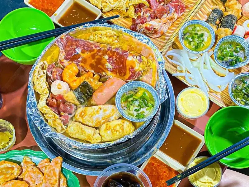 Top 10 qu&aacute;n nầm nướng H&agrave; Nội ngon nhức n&aacute;ch khiến bạn m&ecirc; mẩn 2